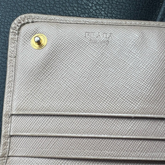 Prada Taupe Wallet with Bow Detail - Picture 5 of 9